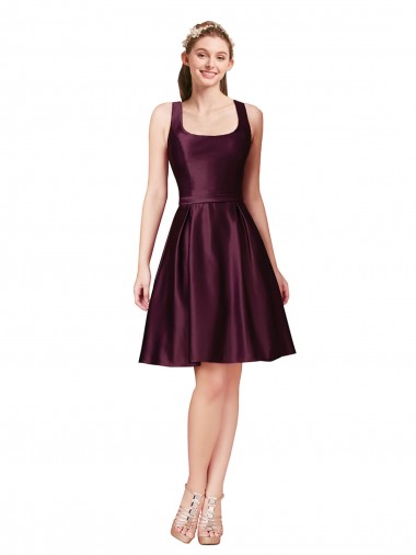 Classic Cocktail Knee Length Satin Bridesmaid Dress / Prom Dress with V Back and Bow Detail Bristol